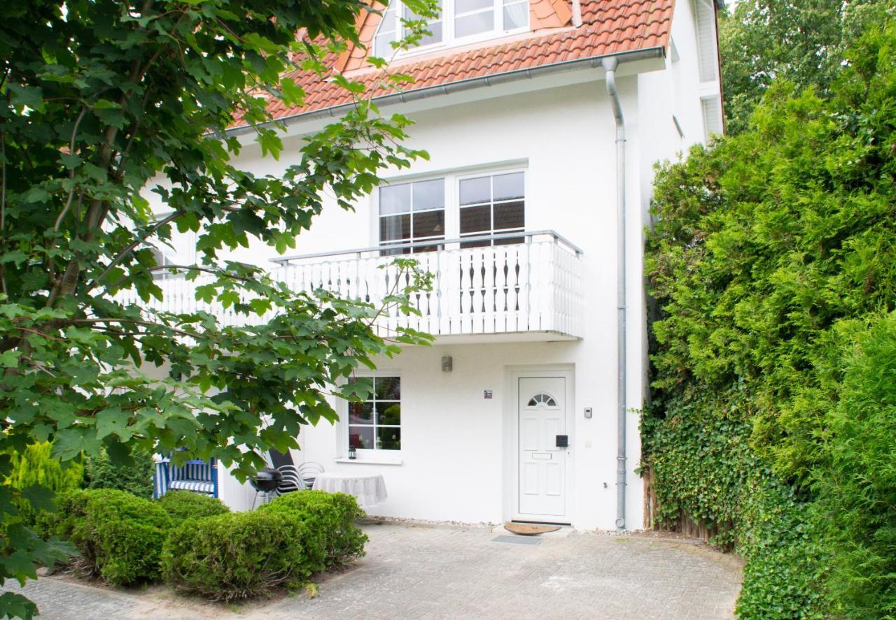 Ferienappartement Mit Seeblick Und Balkon Sellin  Luaran gambar